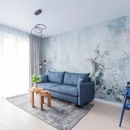 Apartly -riverside Ii & Balkon, Parking アパート *
